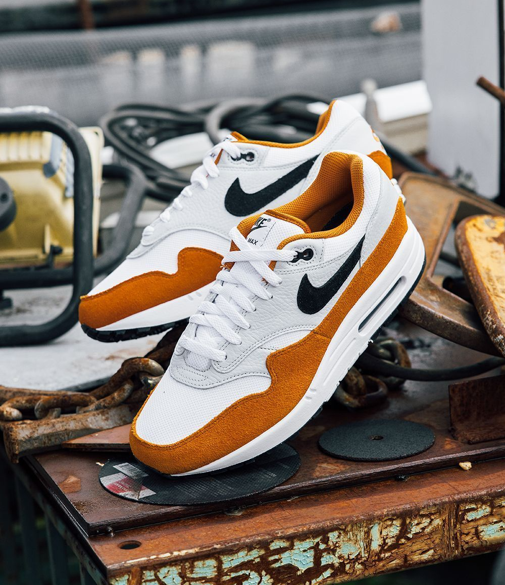 On Sale Nike Air Max 1 Monarch Sneaker Shouts